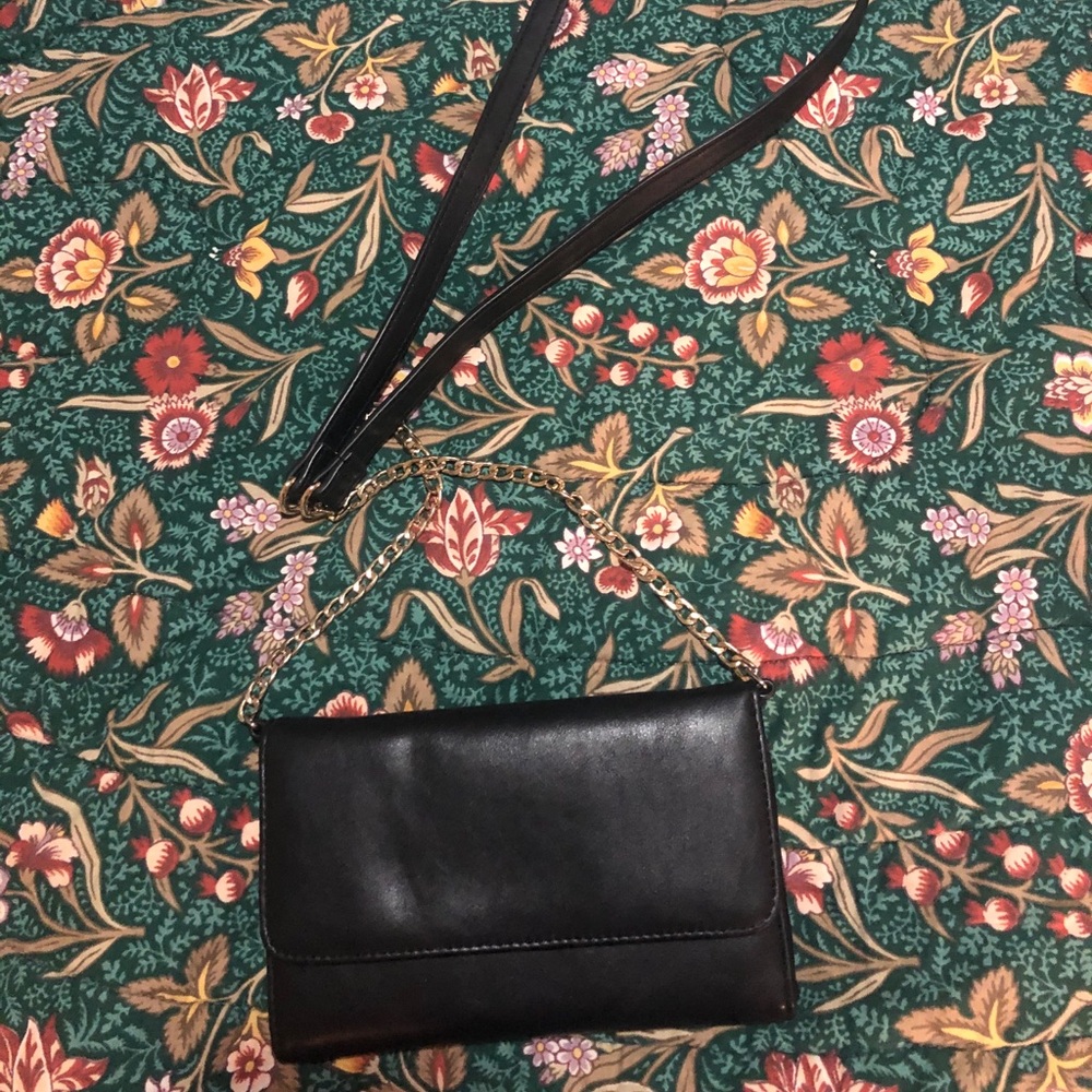 Black purse